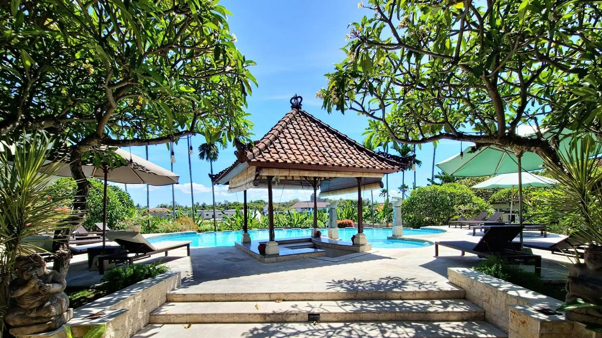 Nipuri Resort And Villas Seminyak By Kamara